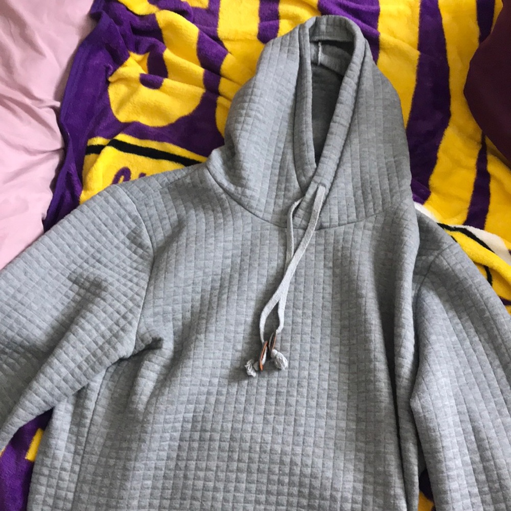Grey vogue sweater